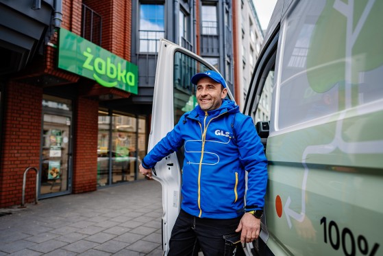 Grab your GLS parcel from Żabka