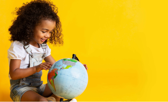 Find out how to ship a parcel to Portugal